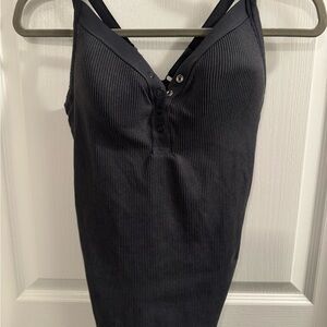 Ribbed V-Neck Tank Top - Black